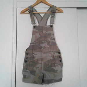 Camo khaki army short overalls